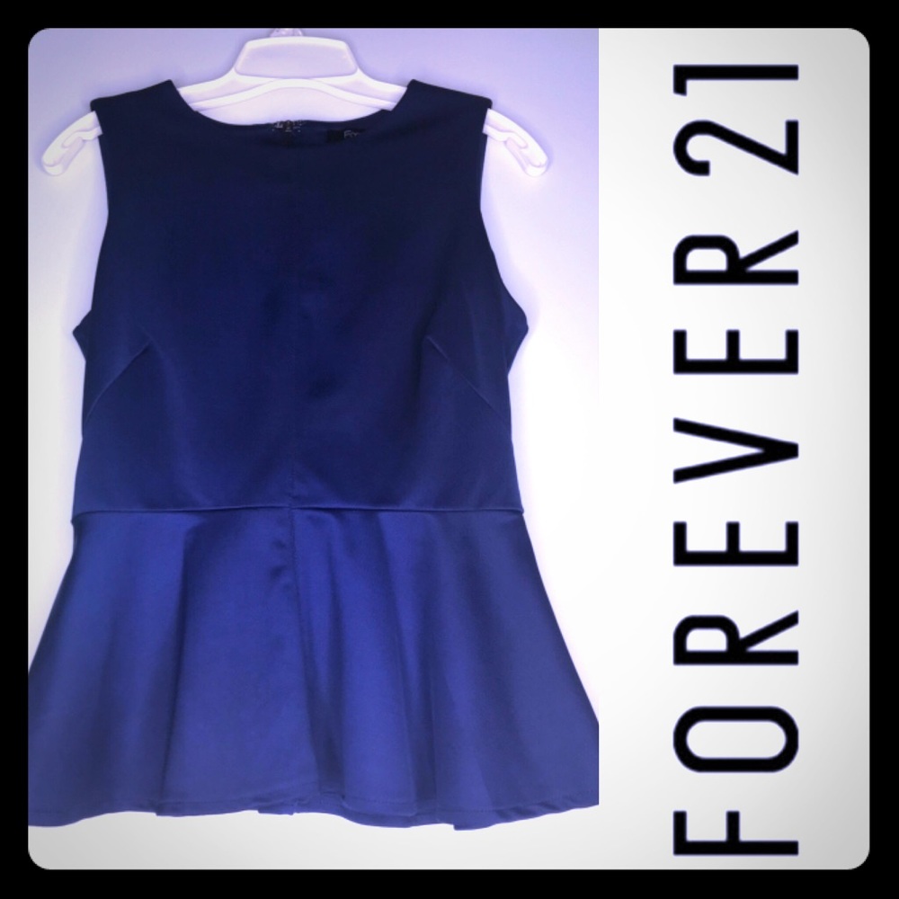 💙 F21 Peplum top 💙